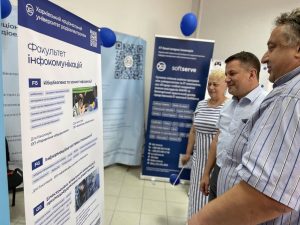 Консультаційний центр Приймальної комісії ХНУРЕ чекає на абітурієнтів